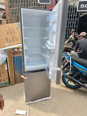 Hisense Refrigerator Rd-35dcb With Water Dispenser Double Door 264l