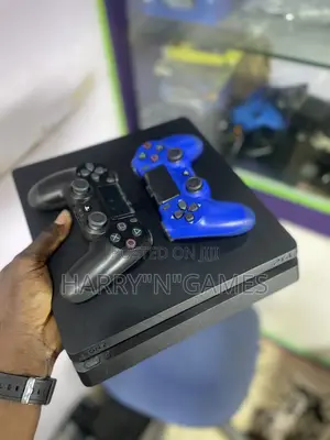 Uk Slim Ps4 500gig Fc26