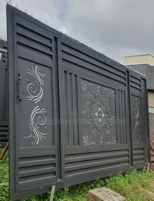 Luxury Laser Cut Design Sliding Gate