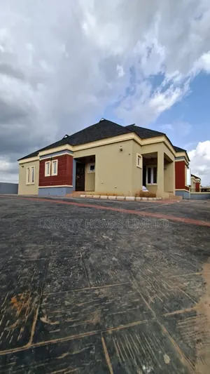 3bdrm Bungalow in Bluestone Garden, Obafemi-Owode for sale