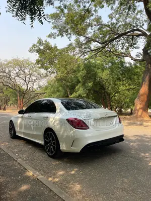 Mercedes-Benz C450 2016 White