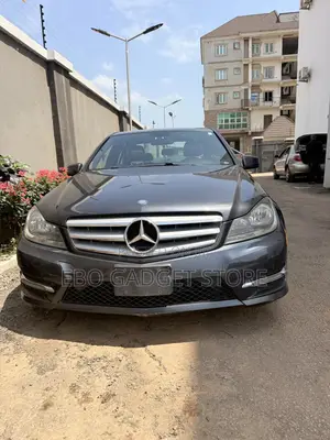 Mercedes-Benz C300 2013 Gray