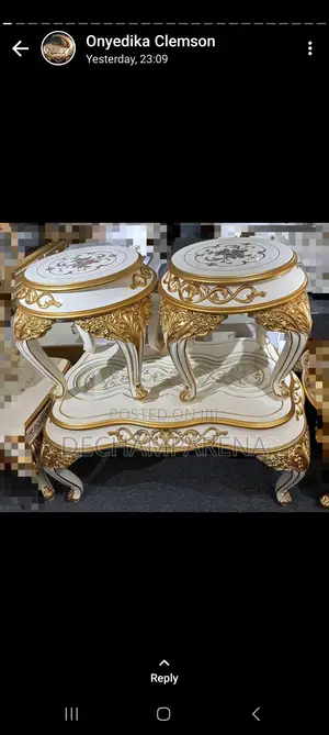 Royal Center Table