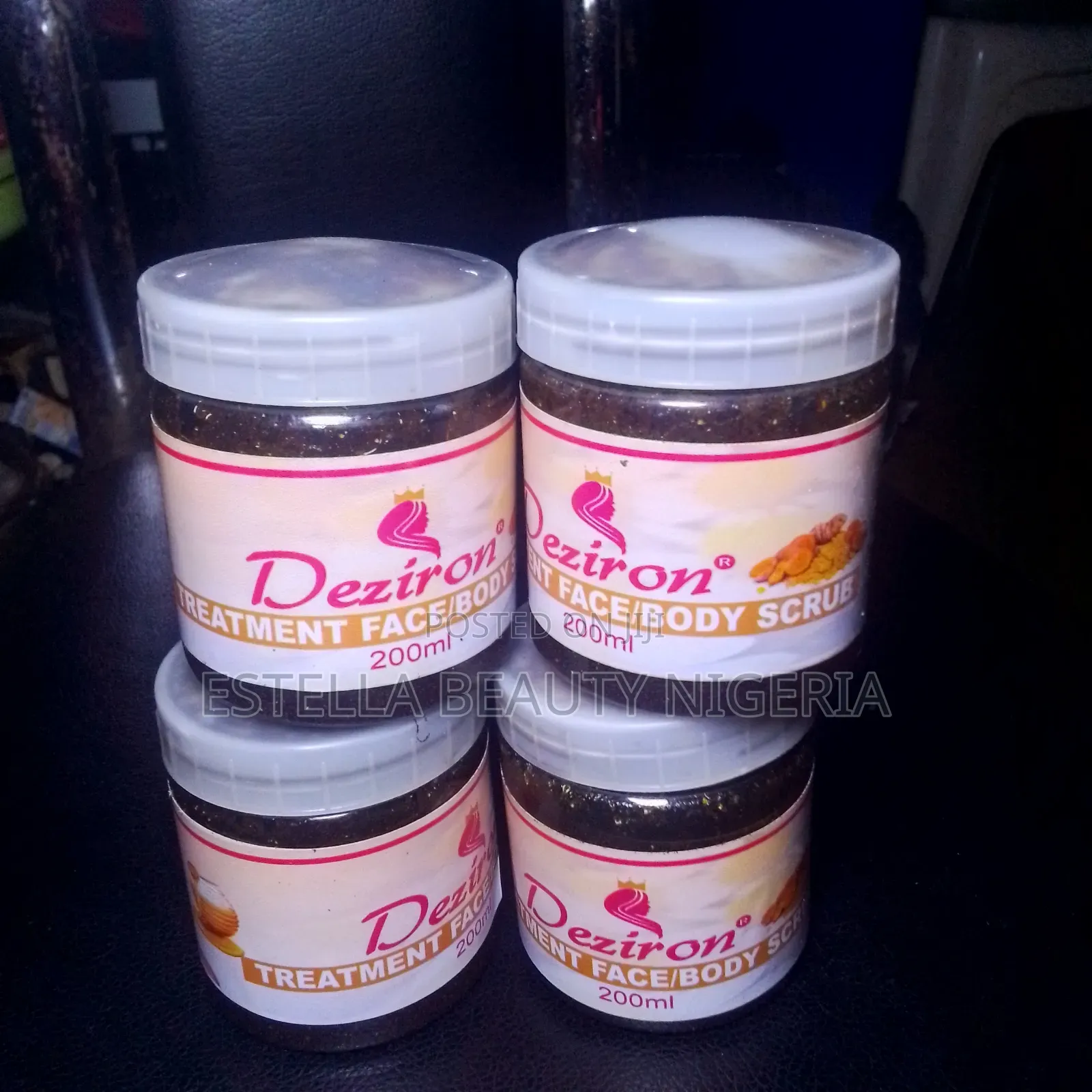 Exfoliating Treatment Scrub