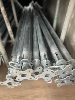 Adjustable Steel Props
