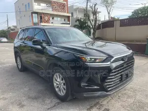 Toyota Grand Highlander XLE AWD 2024 Black