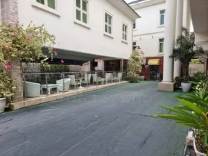 32-Rooms Hotel for Sale