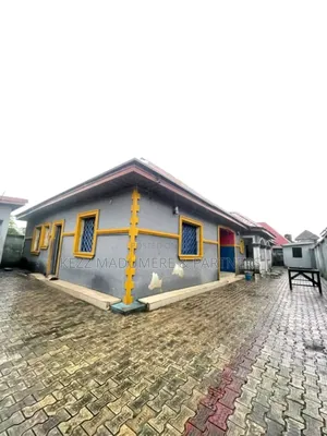7bdrm Bungalow in Igwuruta Port for sale
