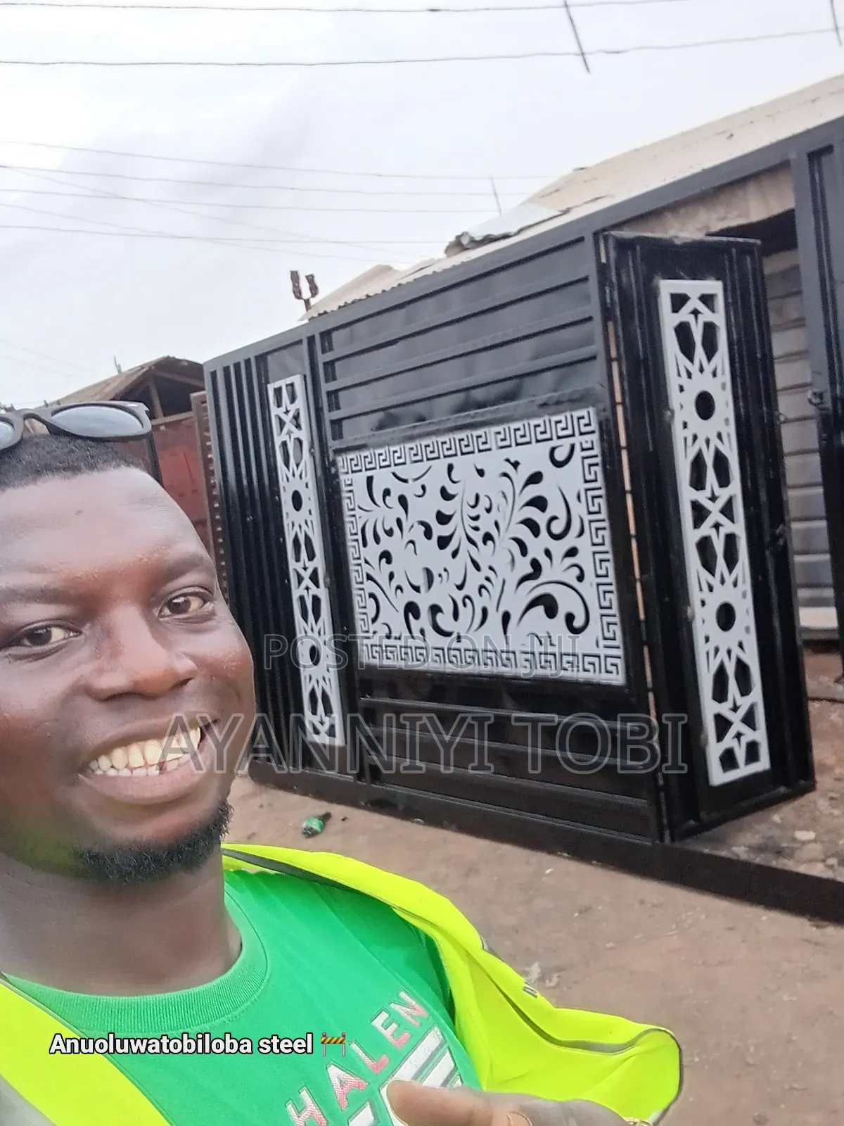 Sliding Gate