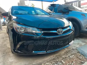 Toyota Camry SE 4dr Sedan (2.5L 4cyl 6A) 2015 Black