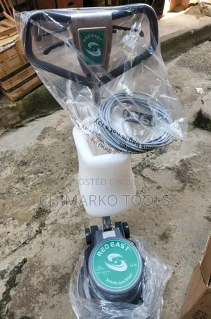 Floor Scrubber Machine