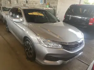 Honda Accord Sport SE 4dr Sedan FWD (2.4L 4cyl 2A) 2017 Gray