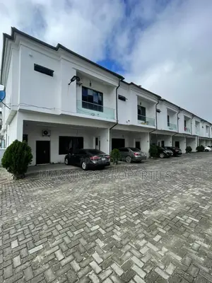 4bdrm Duplex in Ikota for rent