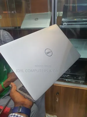 Laptop Dell Latitude 5510 16GB Intel Core I5 SSD 256GB