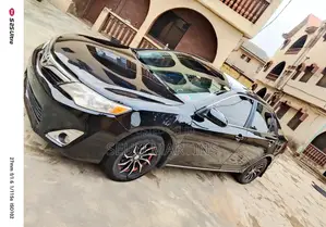 Toyota Camry LE 4dr Sedan (2.5L 4cyl 6A) 2013 Black