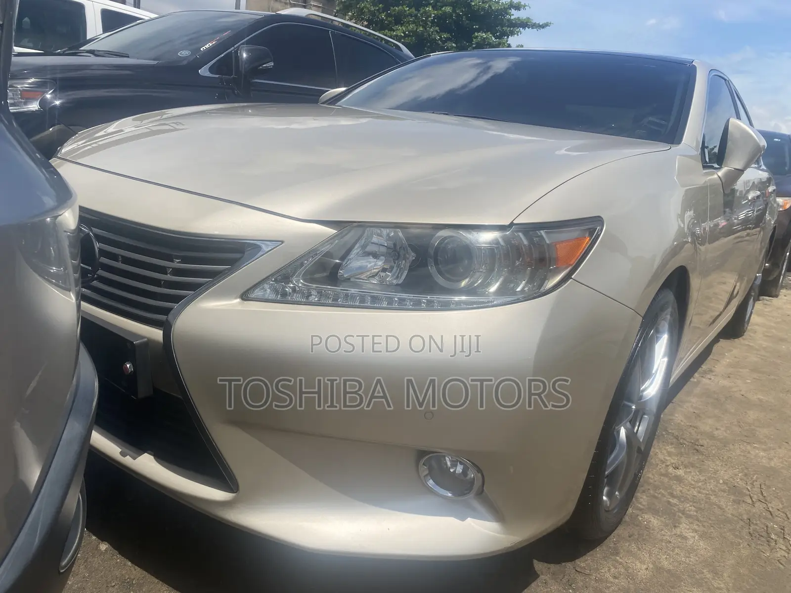 Lexus ES 350 FWD 2014 Gold