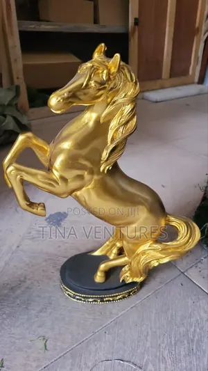 Figuring Statue
