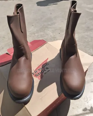 Red Wing Pecos Steel-toe Pull-on Work Boots