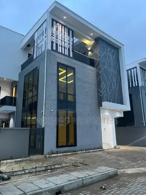 5bdrm Duplex in Nicon Town for sale
