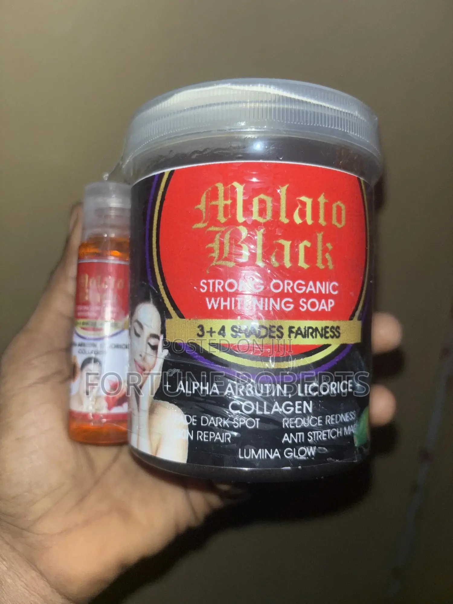Molato Black Whitening Soap
