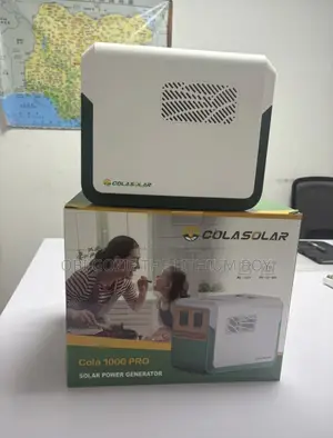 Cola 1000 Pro + Cola Solar Lithium Battery Solar Generator Built