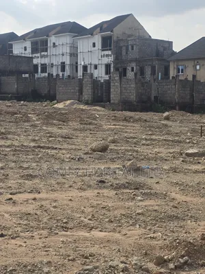 Duplex Plot for 5 Bedroom Fully Detached Duplex