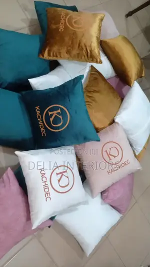 Customized Throw Pillows