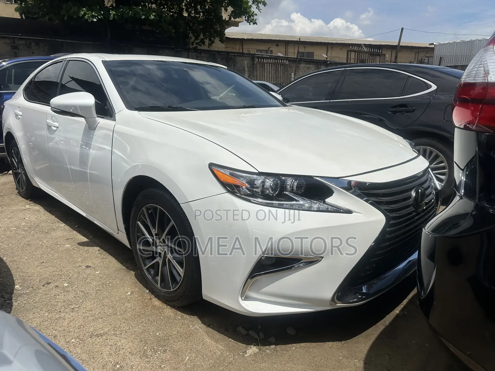 Lexus ES 2016 White