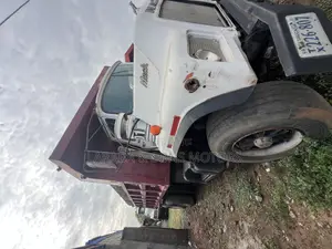 Mack Dump Truck 1993