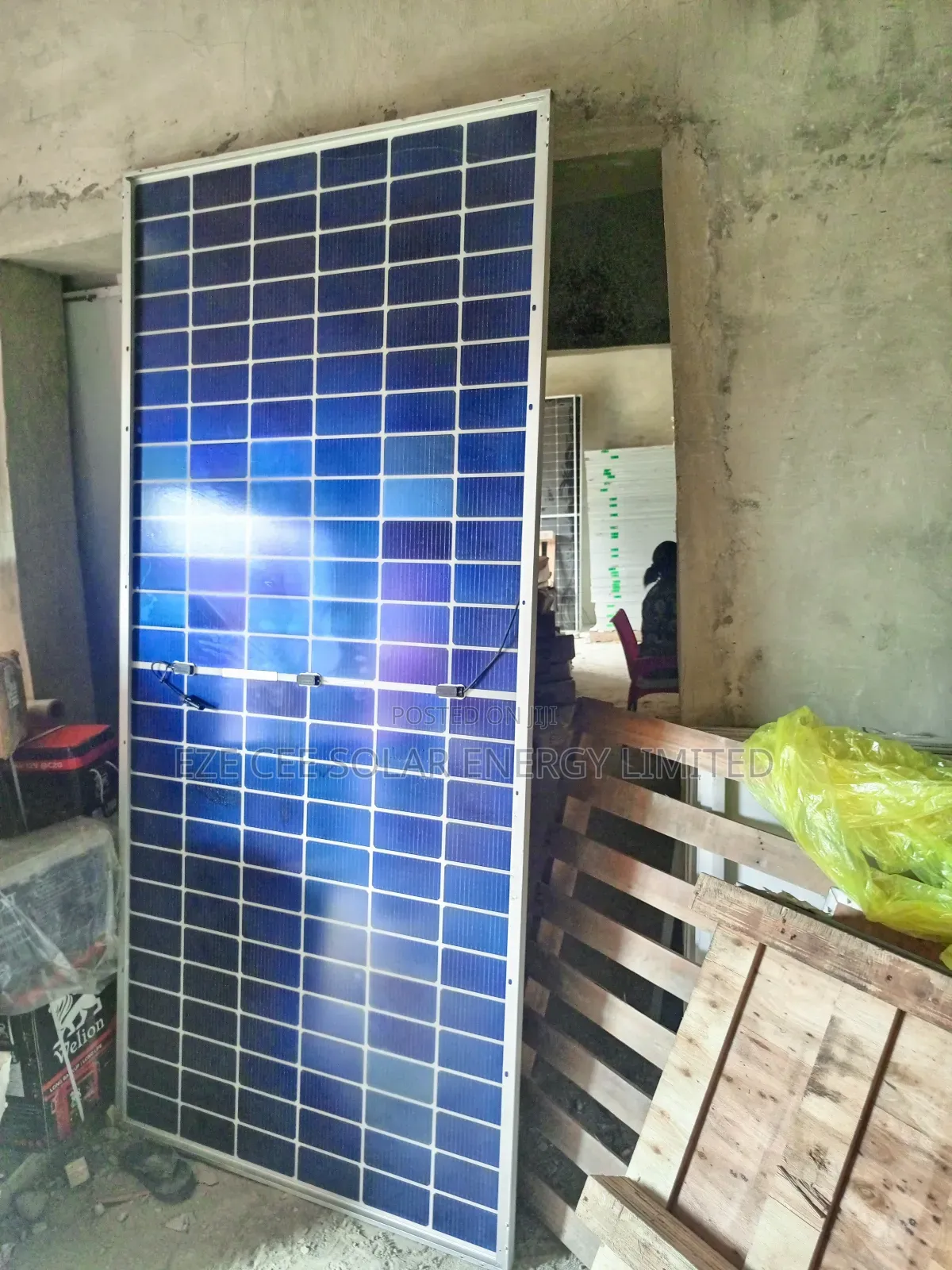 640watts Mono Crystaline Panel