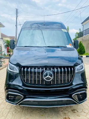 Mercedes-Benz Sprinter 2015 Black
