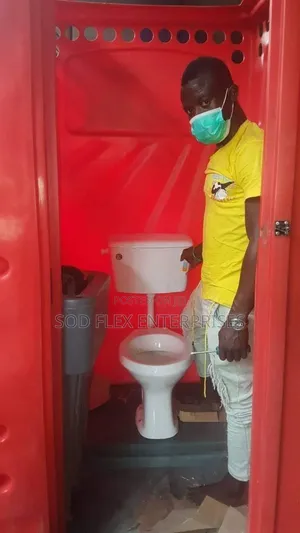 Quality And Durable Mobile Toilet