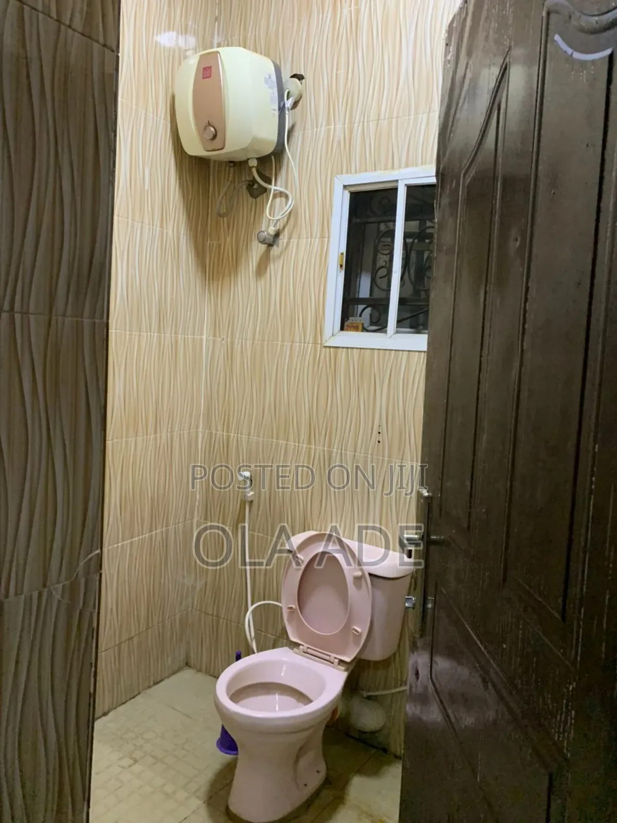 Serviced Apartment