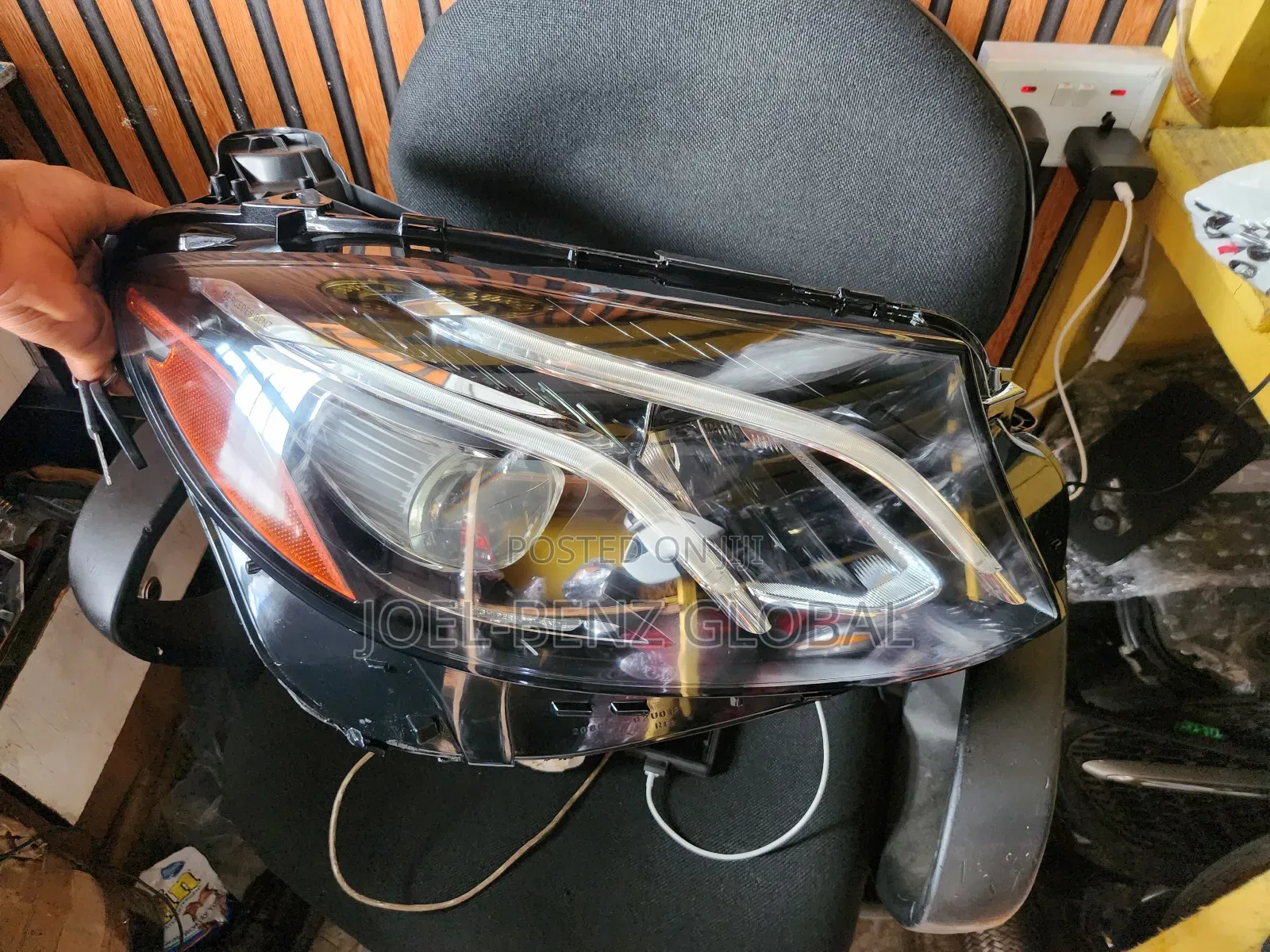 E350 2017 Passenger Side Headlight