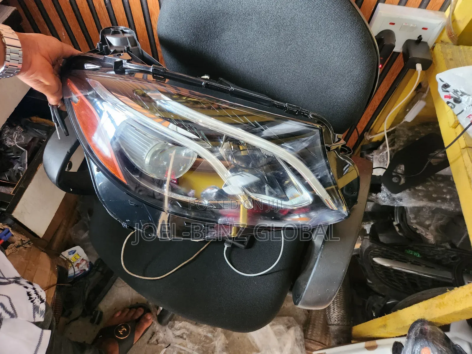 E350 2017 Passenger Side Headlight