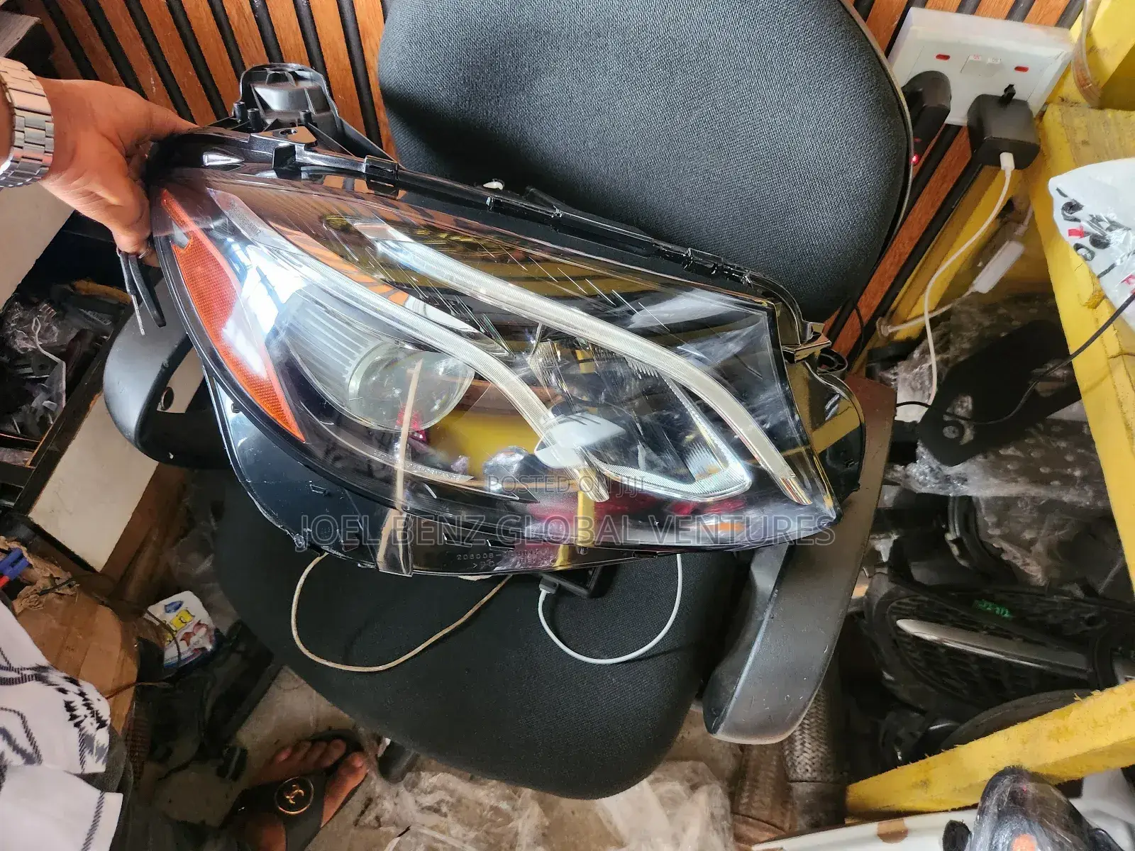 E350 2017 Passenger Side Headlight