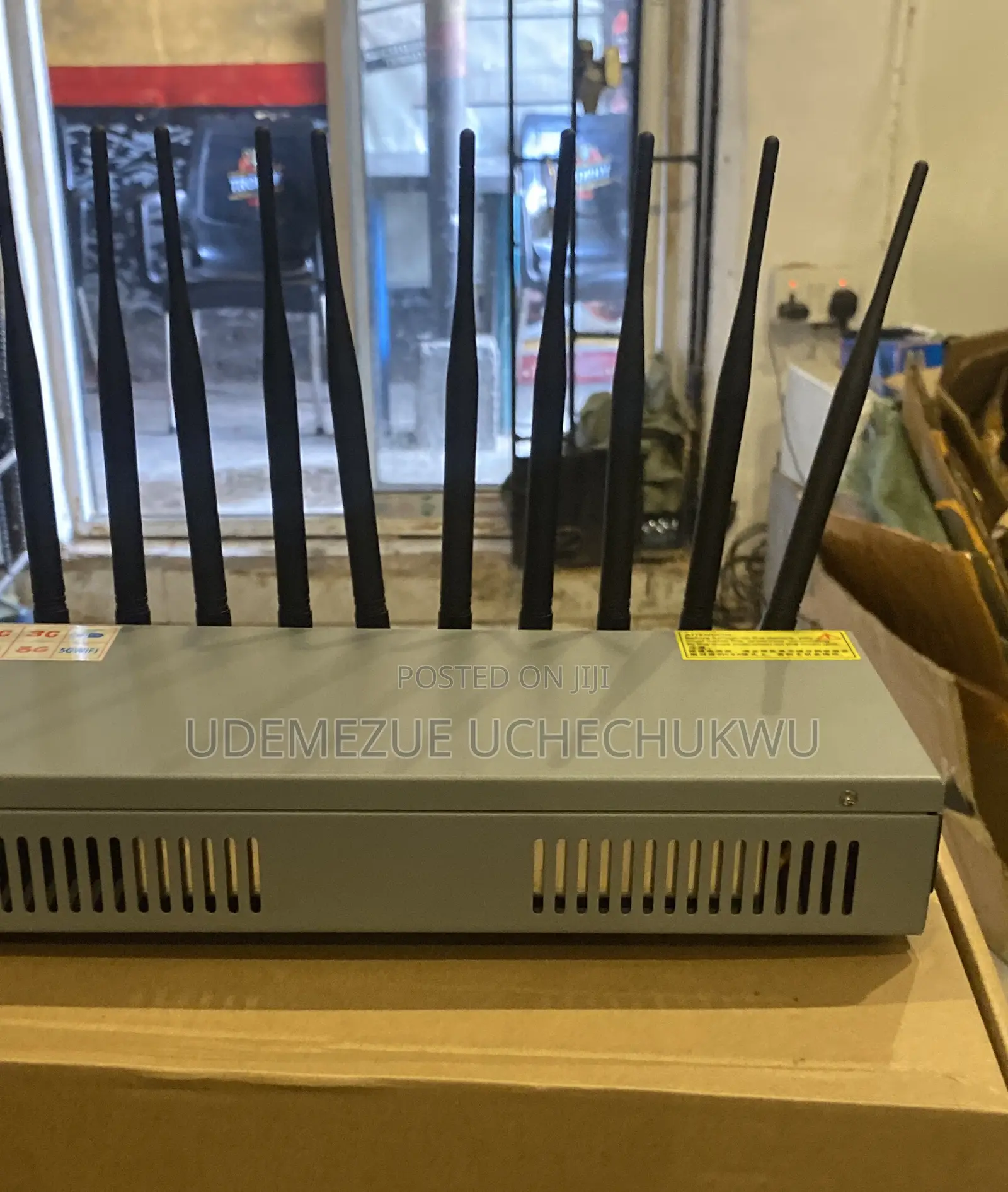 Network Jammer With 10 Poles