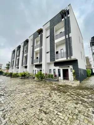 5bdrm Duplex in Katampe Extension for rent