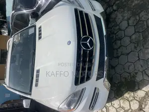Mercedes-Benz M Class ML350 4dr SUV (3.5L 6cyl 7A) 2015 White