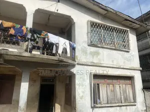 16bdrm Apartment in Obasanjo Way, Abeokuta North for sale