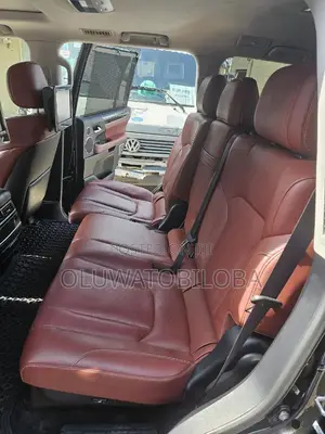 Lexus LX 570 AWD 2016 Black