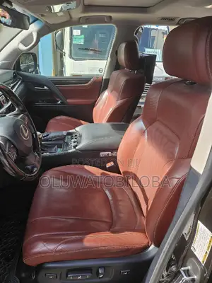 Lexus LX 570 AWD 2016 Black