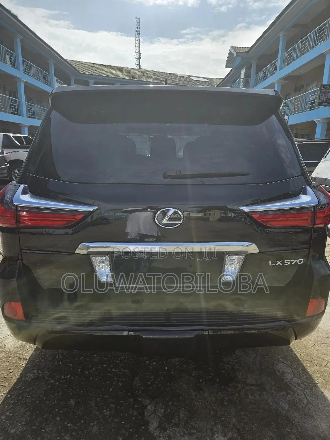 Lexus LX 570 AWD 2016 Black
