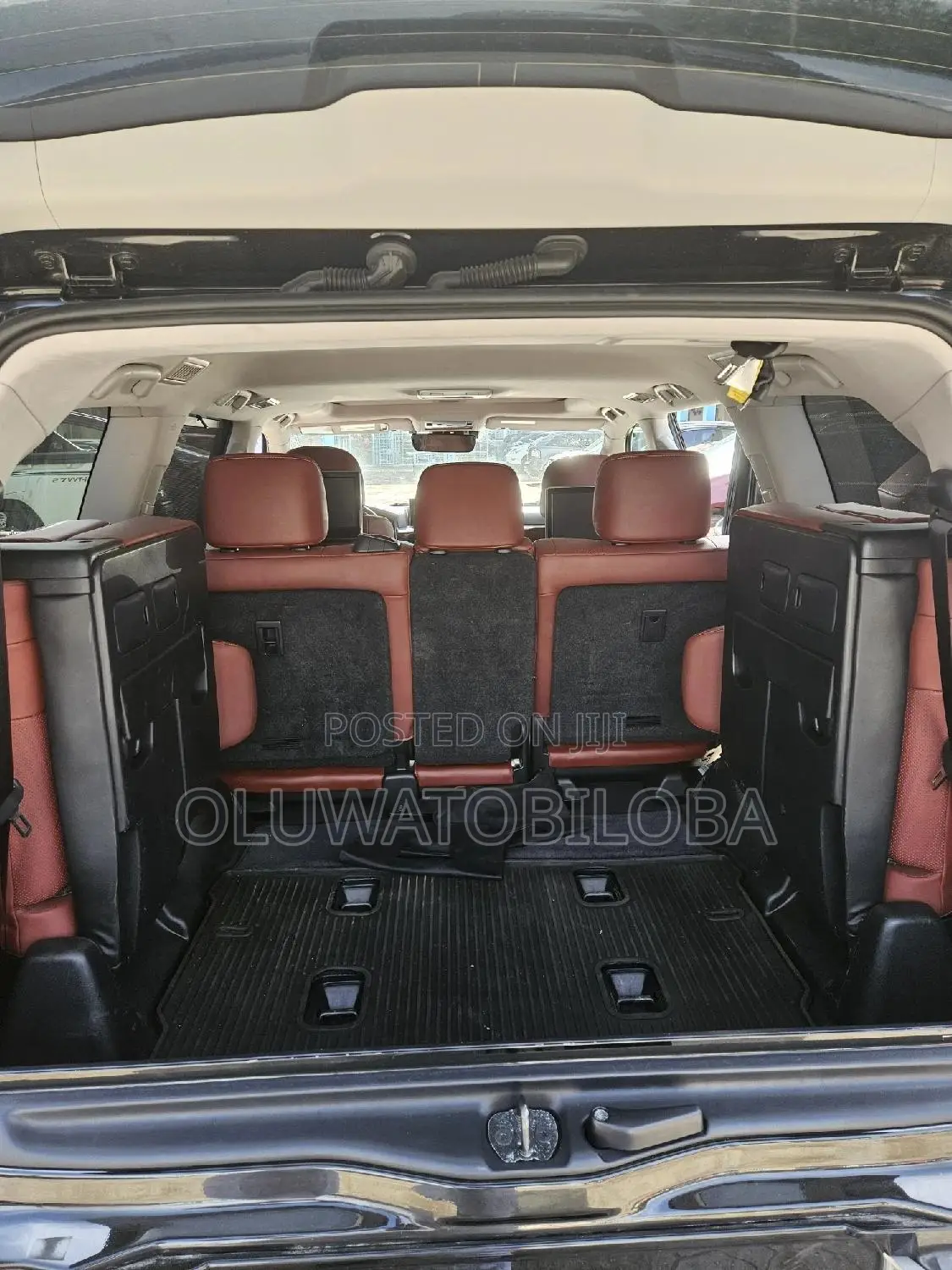 Lexus LX 570 AWD 2016 Black