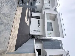 5bdrm Duplex in Osapa london for sale