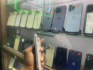 Apple iPhone 13 128 GB White