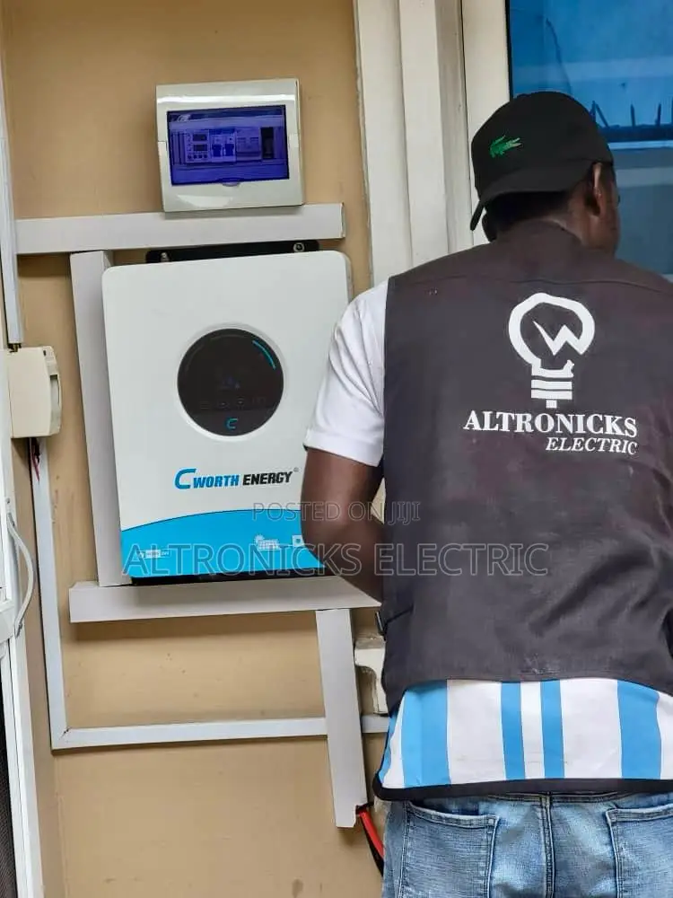 Professional Solar Inverter Installer