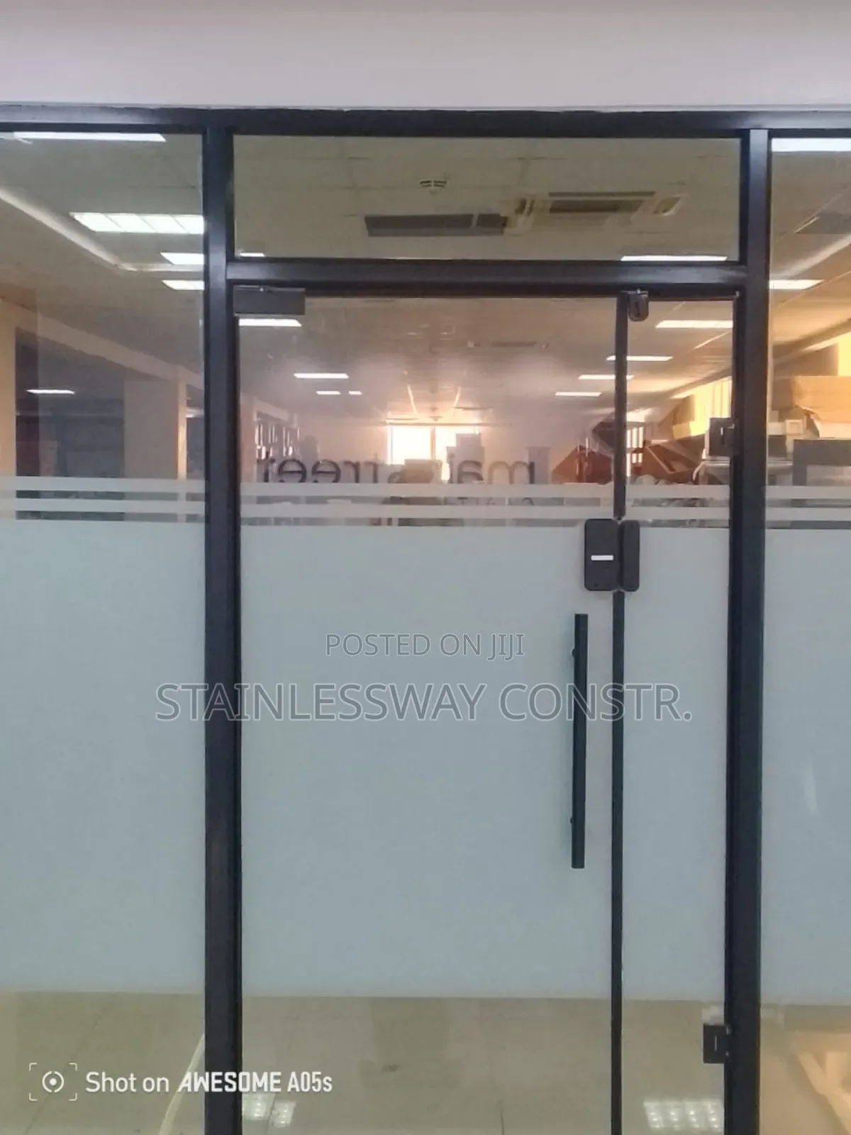 Office Sparkling Black Partition