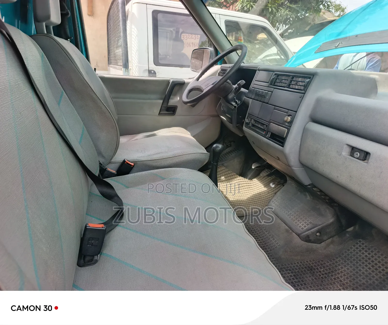 Volkswagen Transporter 2005 Blue