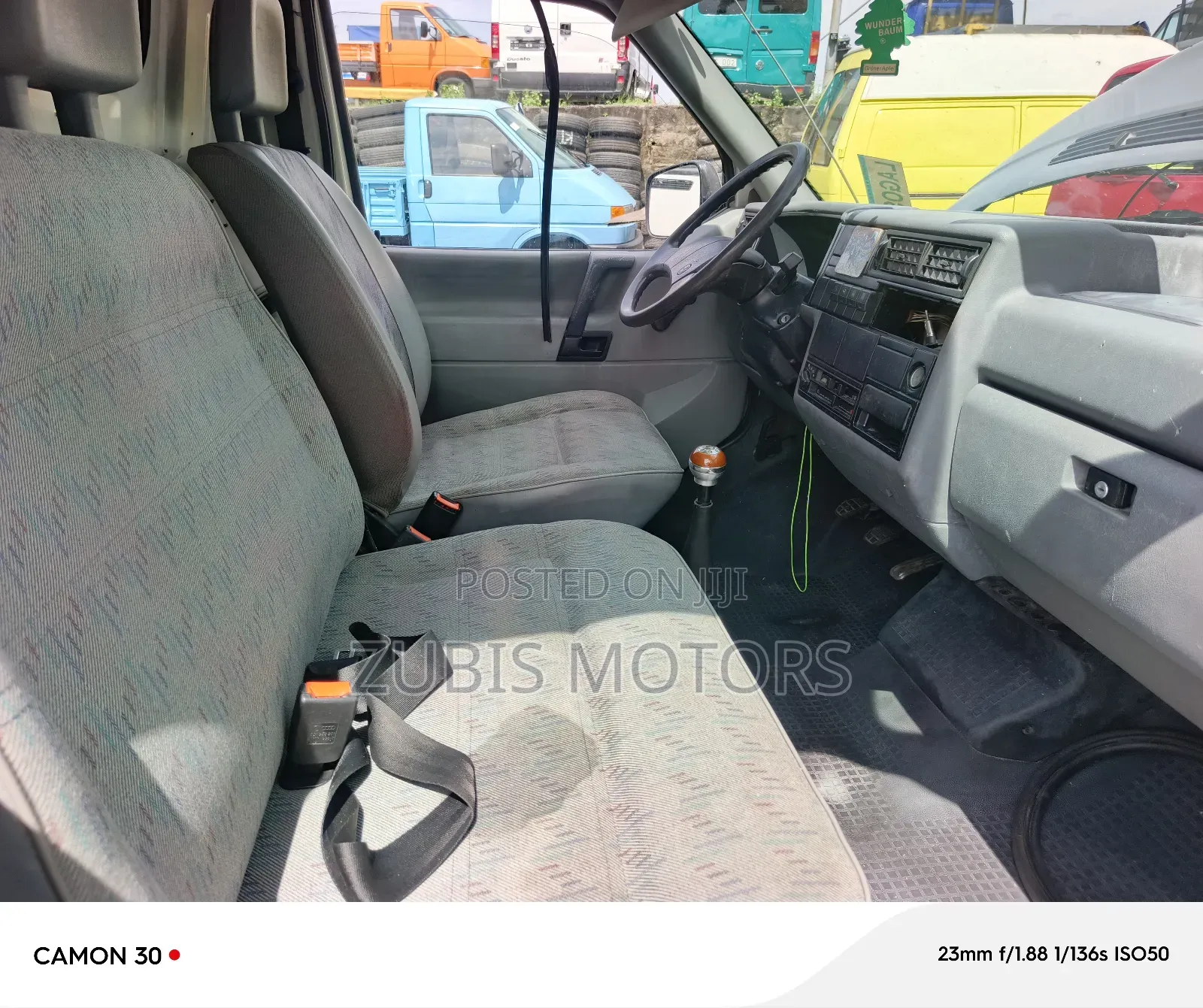 Volkswagen Transporter 2005 Grey